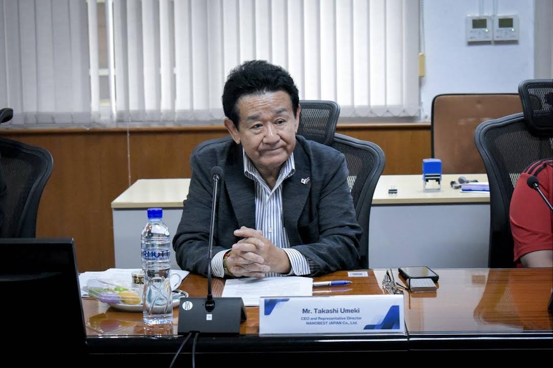 タイでのNANOBEST JAPAN技術会議に出席する梅木多加志